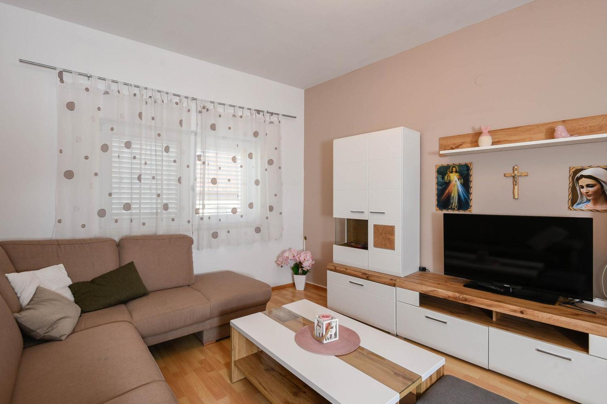 Apartments Karla Orebić Rum bild
